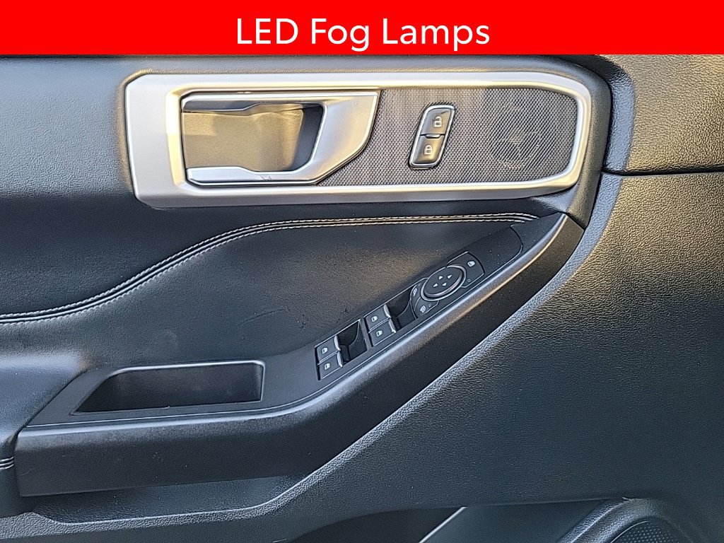 Used 2020 Ford Explorer XLT w/ Equipment Group 202A AWD/4WD image 10