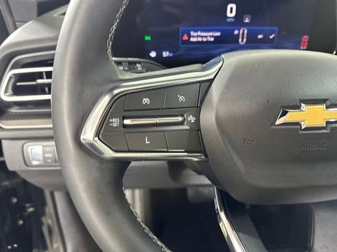 Used 2024 Chevrolet Traverse LT w/ Trailering Package image 15