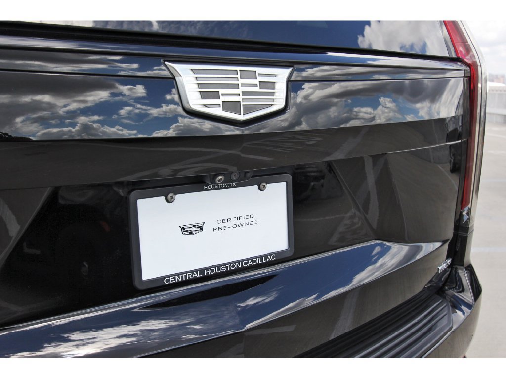 Certified 2023 Cadillac Escalade Sport Platinum w/ LPO, ONYX Package AWD/4WD image 32
