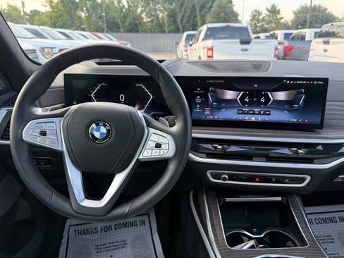 Used 2024 BMW X7 xDrive40i AWD/4WD image 24