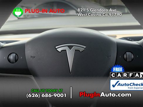 Used 2023 Tesla Model 3 Standard Range image 18