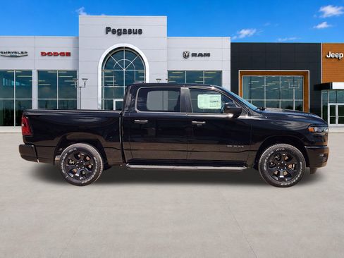 New 2026 RAM 1500 Express AWD/4WD image 7