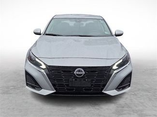 Used 2023 Nissan Altima 2.5 SV video 2