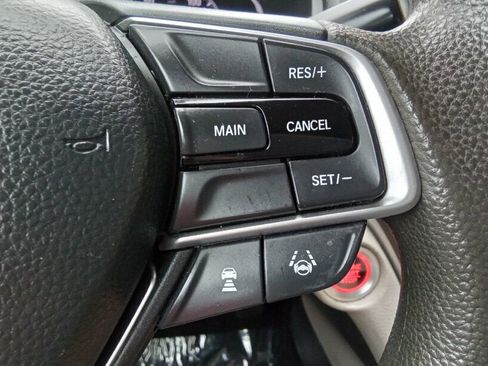 Used 2019 Honda Accord LX image 14