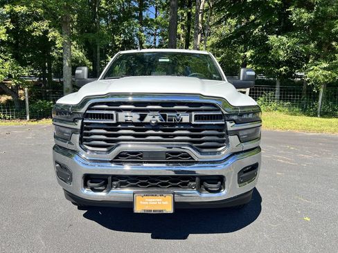 Certified 2026 RAM 2500 Big Horn AWD/4WD image 8
