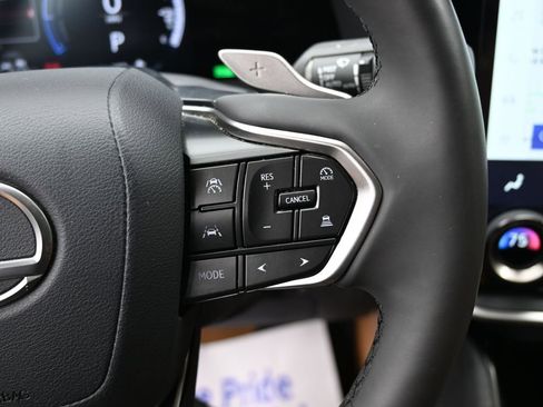 Used 2023 Lexus RZ 450e Premium w/ Accessory Package (Z1) image 20