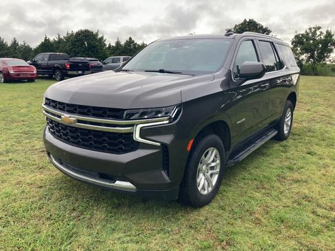 Used 2021 Chevrolet Tahoe LS RWD image 3