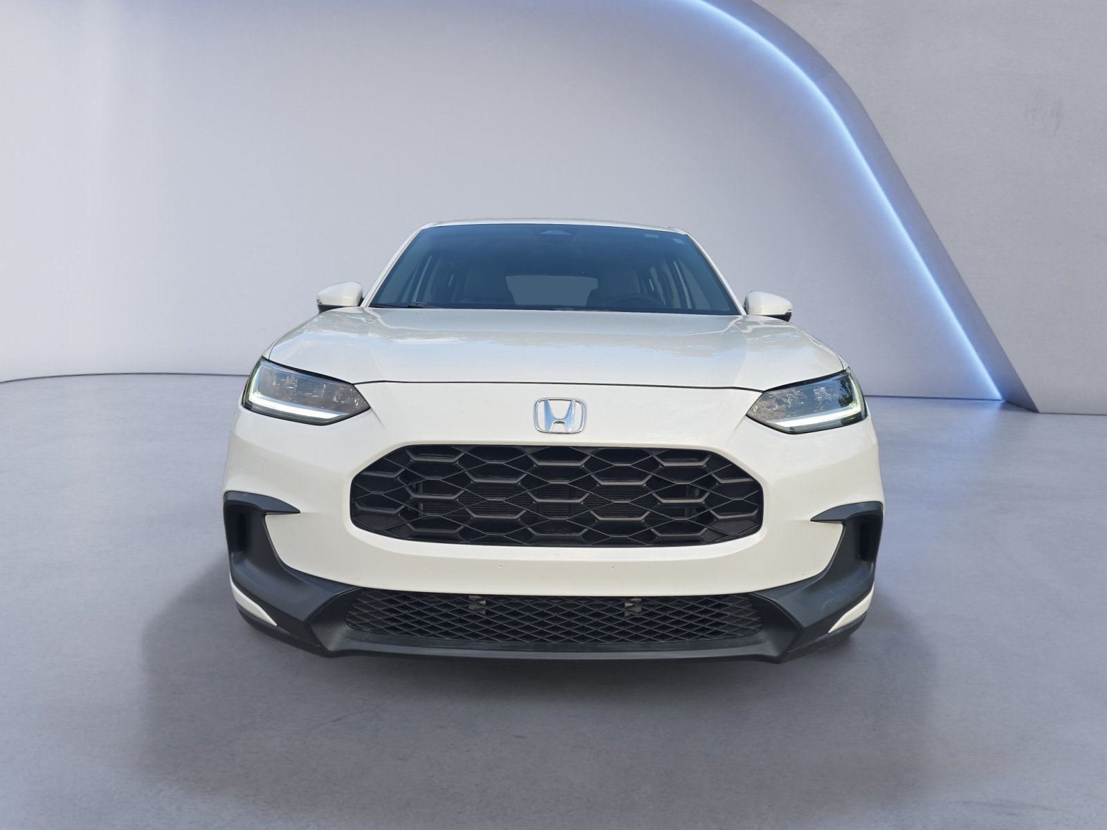 Used 2023 Honda HR-V LX image 9