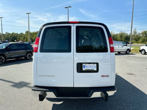 Certified 2024 GMC Savana 2500 w/ Driver Convenience Package image 5