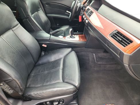 Used 2006 BMW M5 RWD image 17