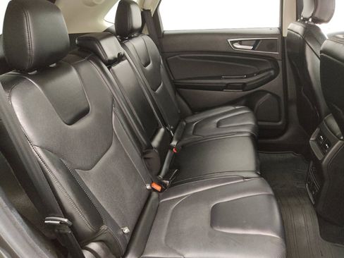 Used 2015 Ford Edge Titanium w/ Equipment Group 301A AWD/4WD image 19