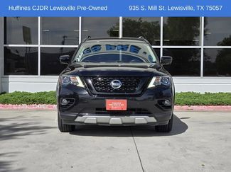 Used 2019 Nissan Pathfinder SL video 2