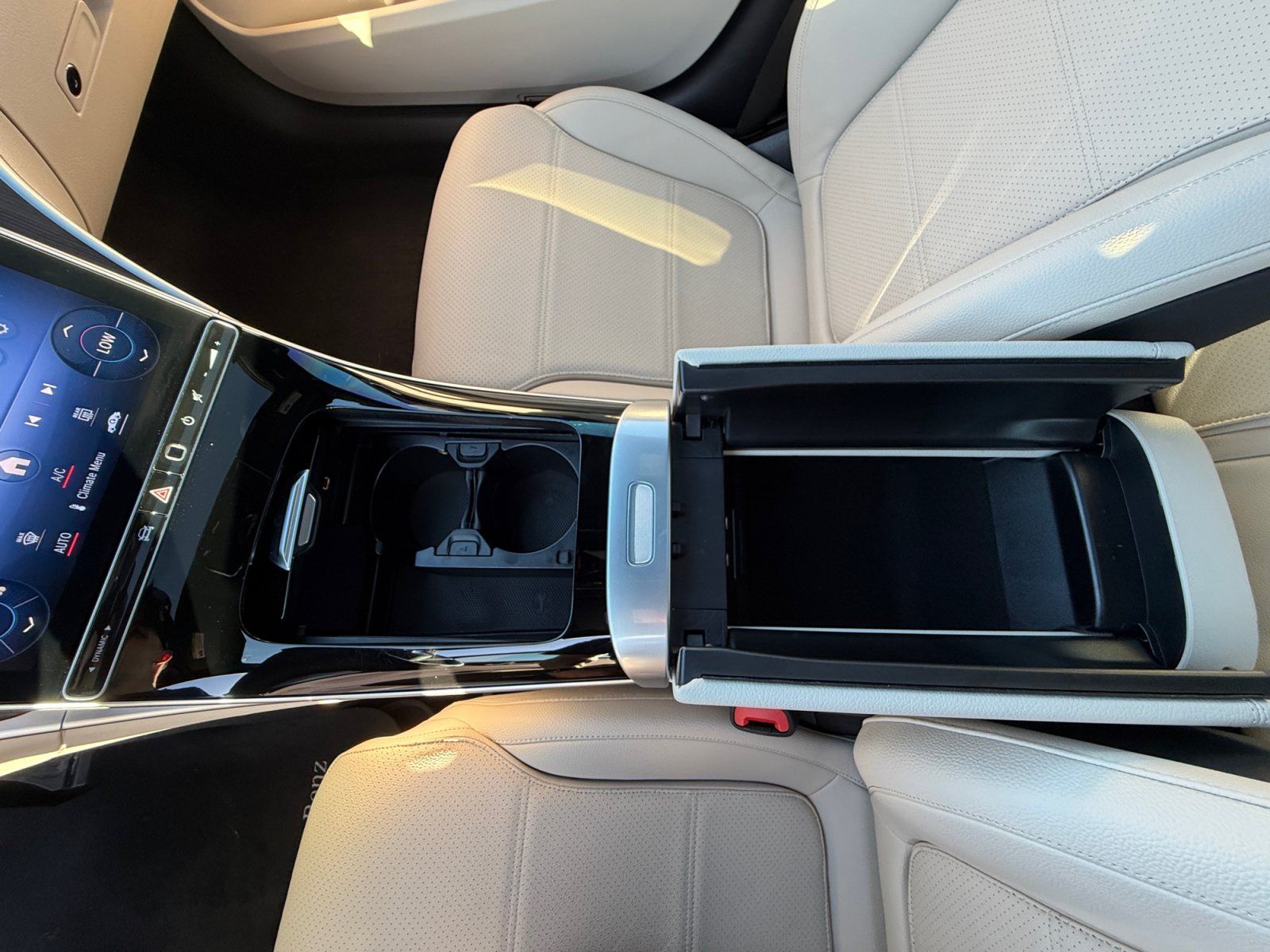 Used 2023 Mercedes-Benz C 300 4MATIC Sedan image 15