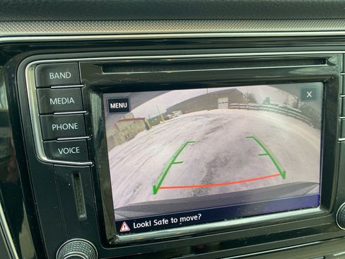 Used 2017 Volkswagen Passat 1.8T R-Line image 14