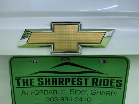 Used 2016 Chevrolet Suburban LTZ image 12