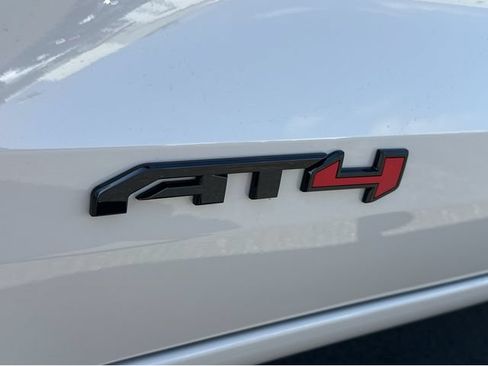 New 2026 GMC Canyon AT4 w/ Technology Plus Package AWD/4WD image 17