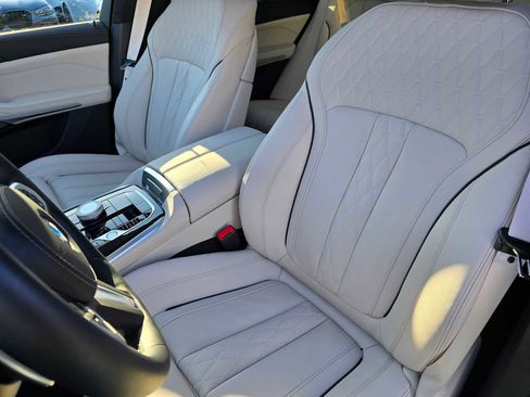 Used 2026 BMW X5 xDrive40i w/ Executive Package AWD/4WD image 21
