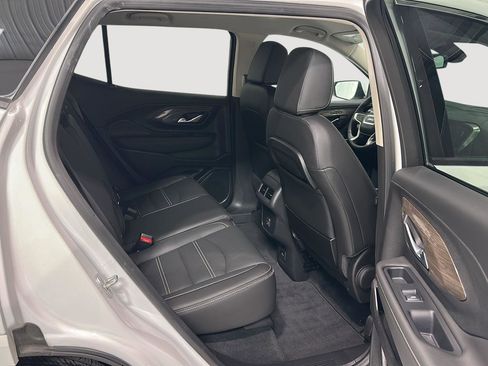 Used 2024 GMC Terrain Denali image 25