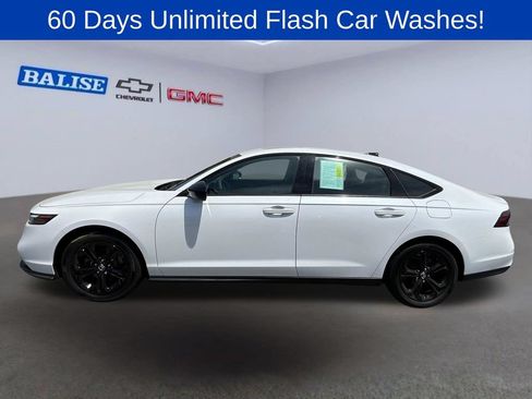 Used 2025 Honda Accord SE image 2