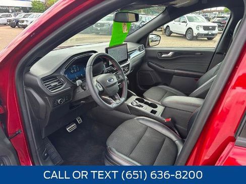 Certified 2023 Ford Escape ST-Line Elite AWD/4WD image 25