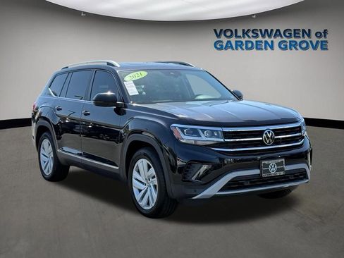 Used 2021 Volkswagen Atlas SEL AWD/4WD image 2