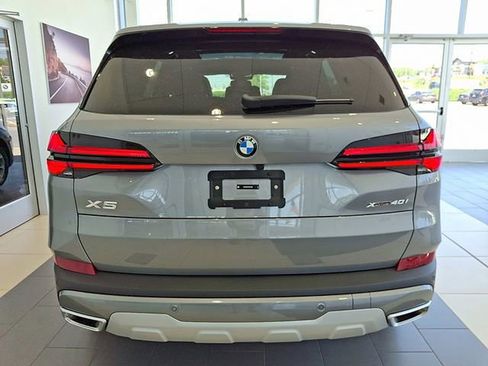 Certified 2026 BMW X5 xDrive40i image 5