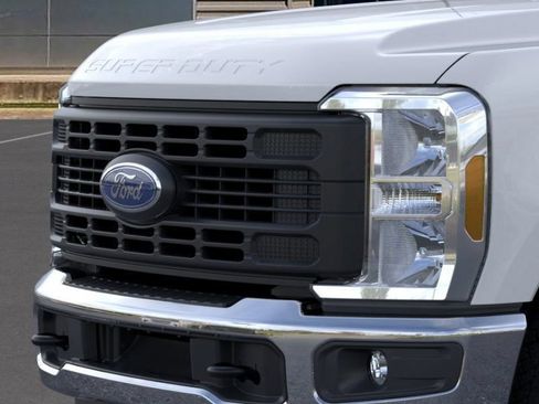 New 2026 Ford F350 XL w/ XL Driver Assist Package AWD/4WD image 17