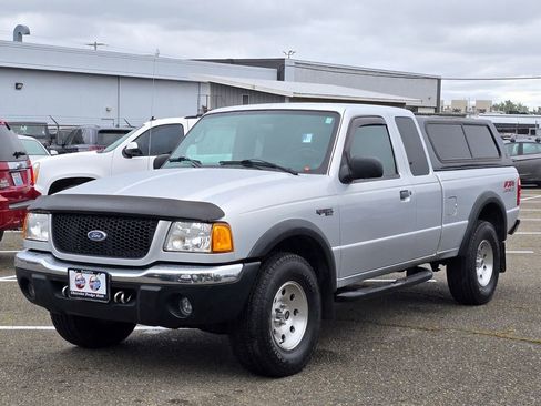 Used 2003 Ford Ranger XLT AWD/4WD image 3
