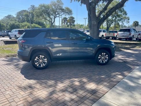 Used 2026 Chevrolet Equinox LT FWD image 7