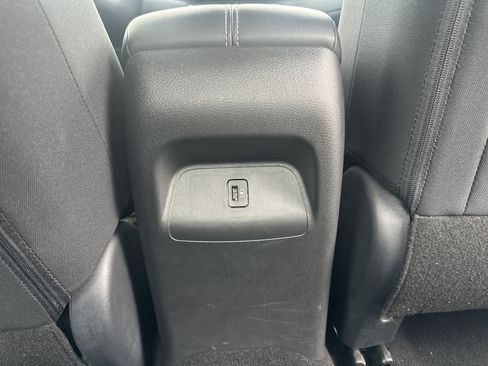 Used 2024 Nissan Sentra SV FWD image 16