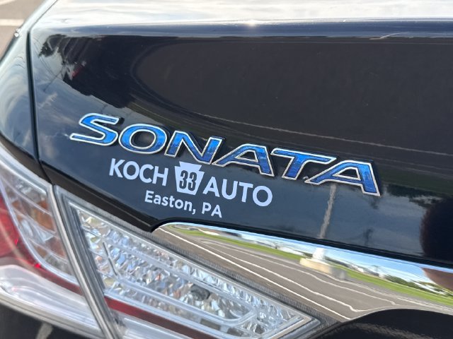 Used 2014 Hyundai Sonata Limited w/ Panoramic Sunroof Package 02 FWD image 20
