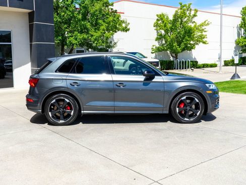 Used 2020 Audi SQ5 Premium Plus w/ Premium Plus Package AWD/4WD image 8