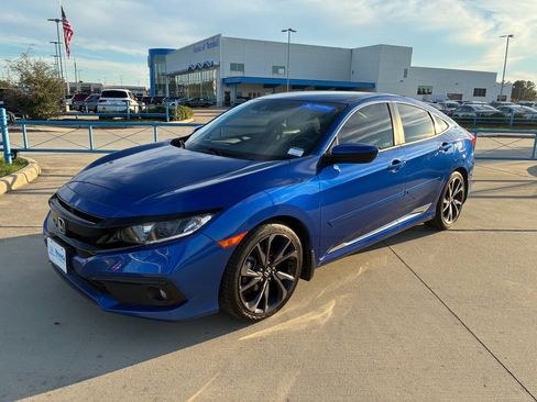 Certified 2020 Honda Civic Sport image 4