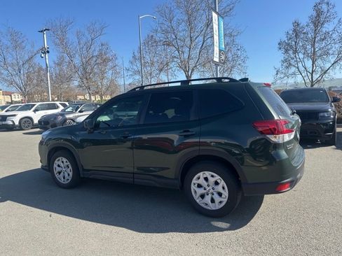Used 2022 Subaru Forester image 4