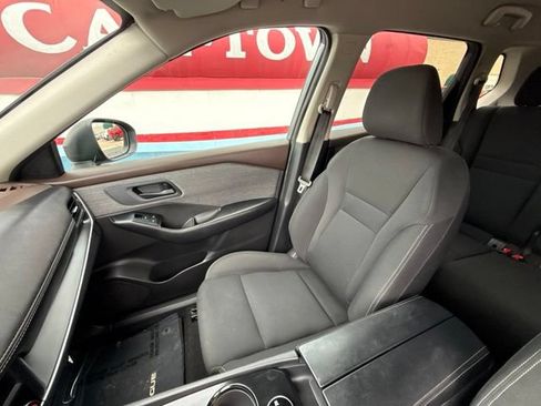 Used 2023 Nissan Rogue S AWD/4WD image 14