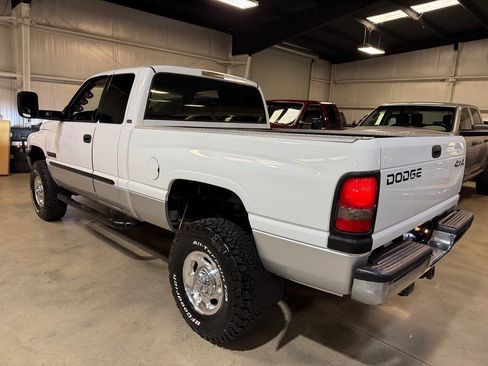 Used 2002 Dodge Ram 2500 Truck 4x4 Quad Cab image 3