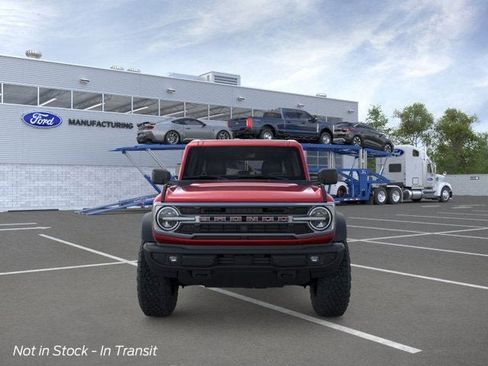 New 2026 Ford Bronco Outer Banks w/ Sasquatch Package image 2