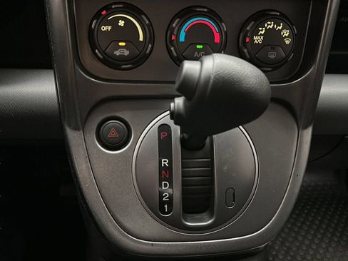 Used 2004 Honda Element EX image 27