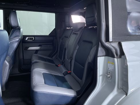 Used 2023 Ford Bronco Outer Banks image 23