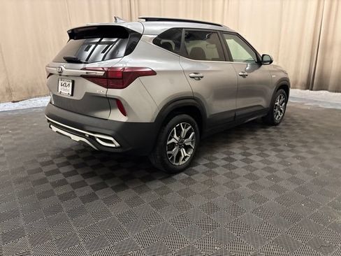Certified 2021 Kia Seltos EX AWD/4WD image 5