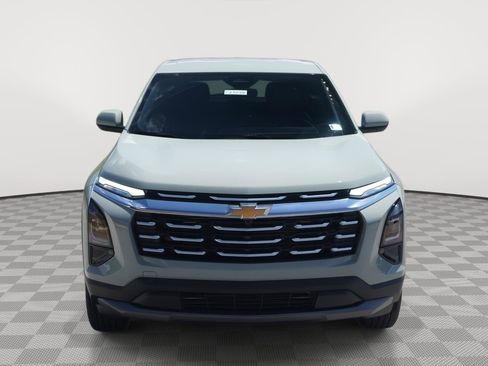 New 2026 Chevrolet Equinox LT FWD image 9