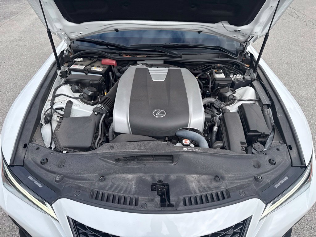 Used 2024 Lexus IS 350 F Sport RWD image 11