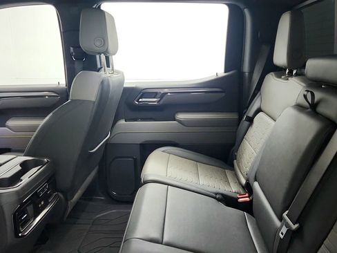 Used 2025 Chevrolet Silverado 1500 ZR2 w/ Technology Package AWD/4WD image 23