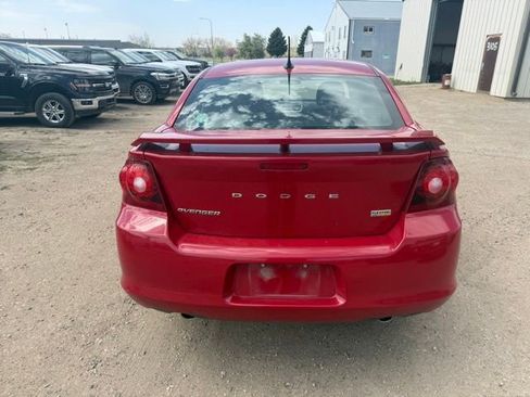 Used 2012 Dodge Avenger SXT Plus FWD image 6