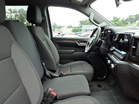 Used 2024 GMC Sierra 1500 Elevation AWD/4WD image 12