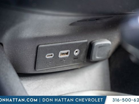 Used 2020 Chevrolet Malibu LT image 11