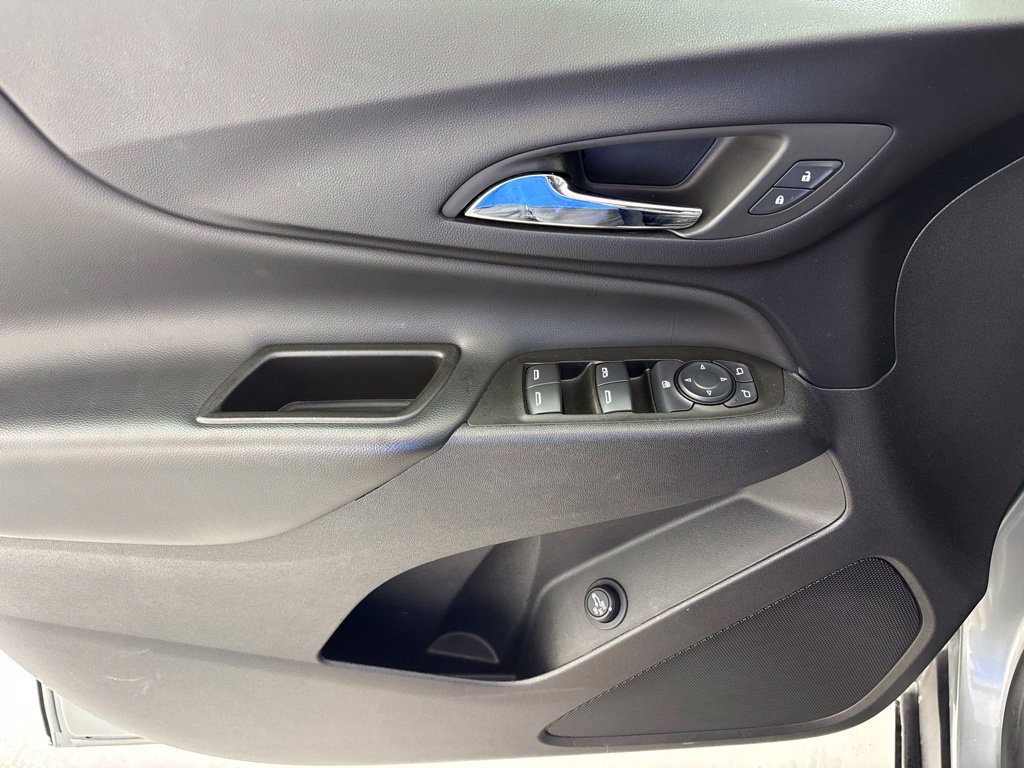 Used 2024 Chevrolet Equinox LT FWD image 24