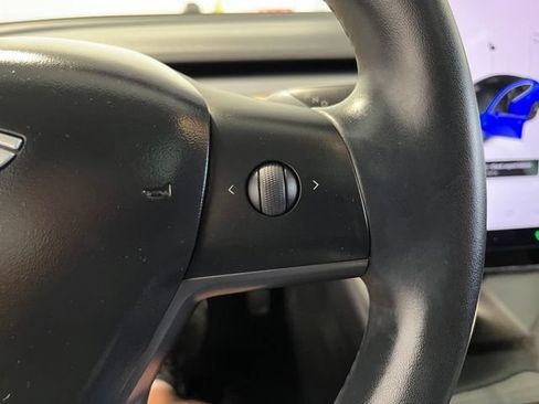 Used 2018 Tesla Model 3 Long Range RWD image 26