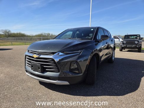 Used 2020 Chevrolet Blazer LT w/ LPO, Floor Liner Package image 3