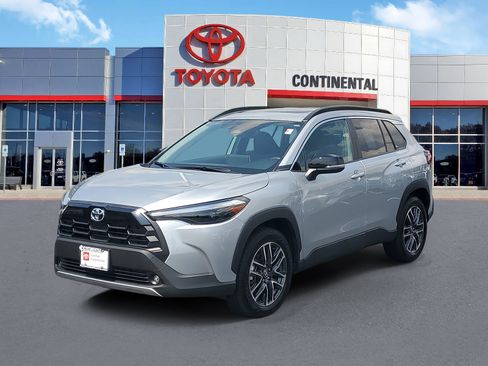 Certified 2026 Toyota Corolla Cross XLE w/ Convenience Package AWD/4WD image 3